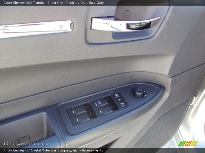 Bright Silver Metallic / Dark Slate Gray 2009 Chrysler 300 Touring
