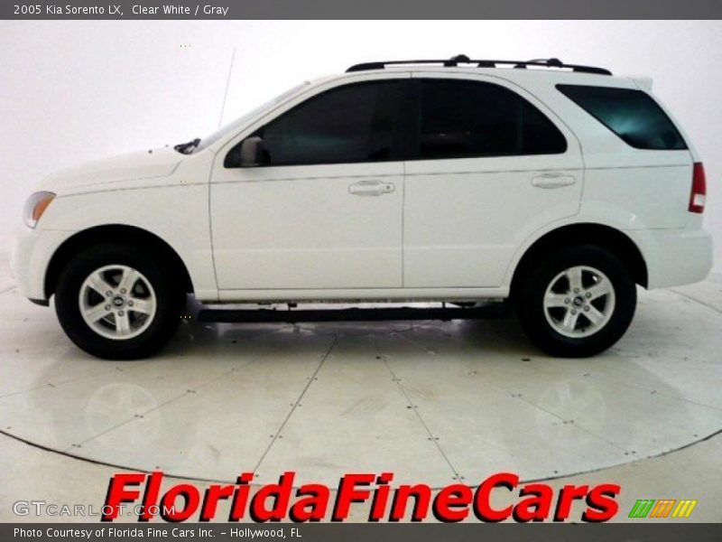 Clear White / Gray 2005 Kia Sorento LX