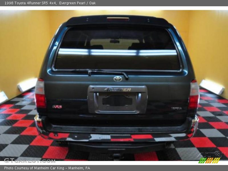 Evergreen Pearl / Oak 1998 Toyota 4Runner SR5 4x4