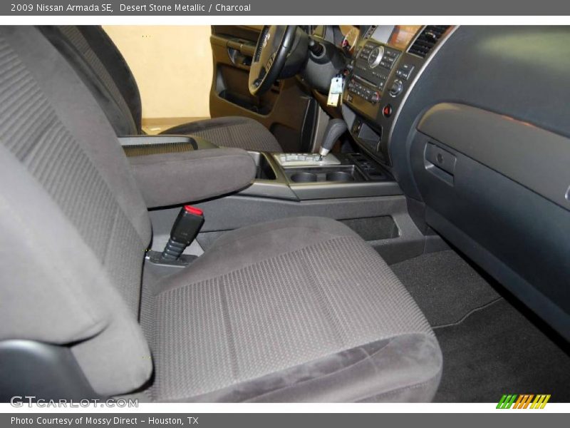 Desert Stone Metallic / Charcoal 2009 Nissan Armada SE