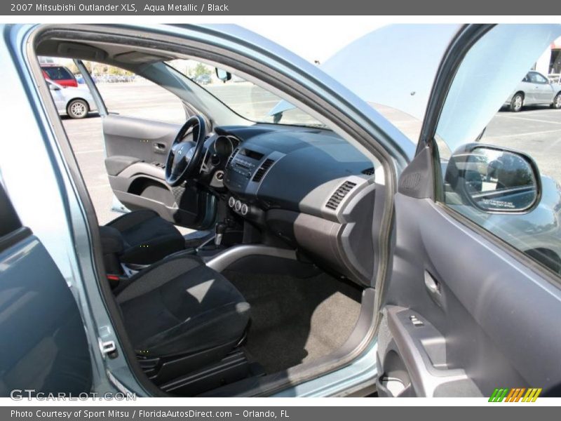 Aqua Metallic / Black 2007 Mitsubishi Outlander XLS