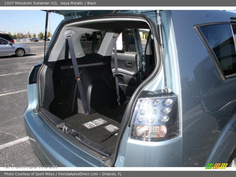 Aqua Metallic / Black 2007 Mitsubishi Outlander XLS