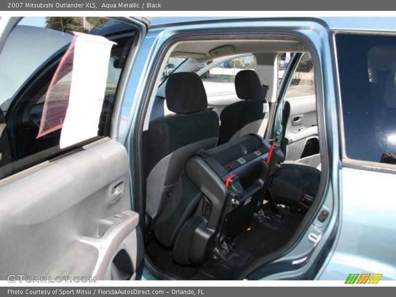 Aqua Metallic / Black 2007 Mitsubishi Outlander XLS