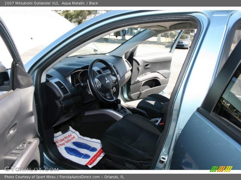 Aqua Metallic / Black 2007 Mitsubishi Outlander XLS