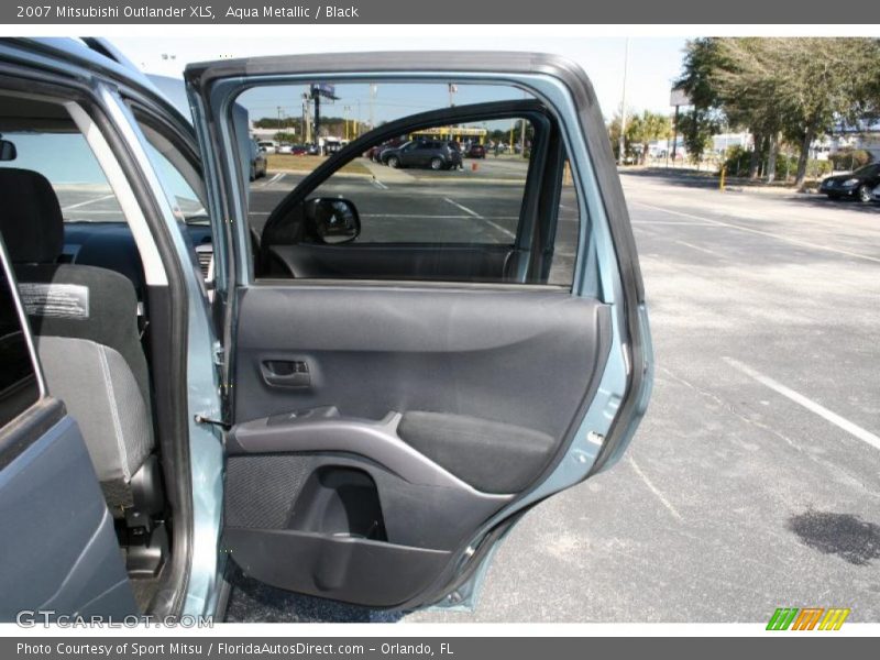 Aqua Metallic / Black 2007 Mitsubishi Outlander XLS
