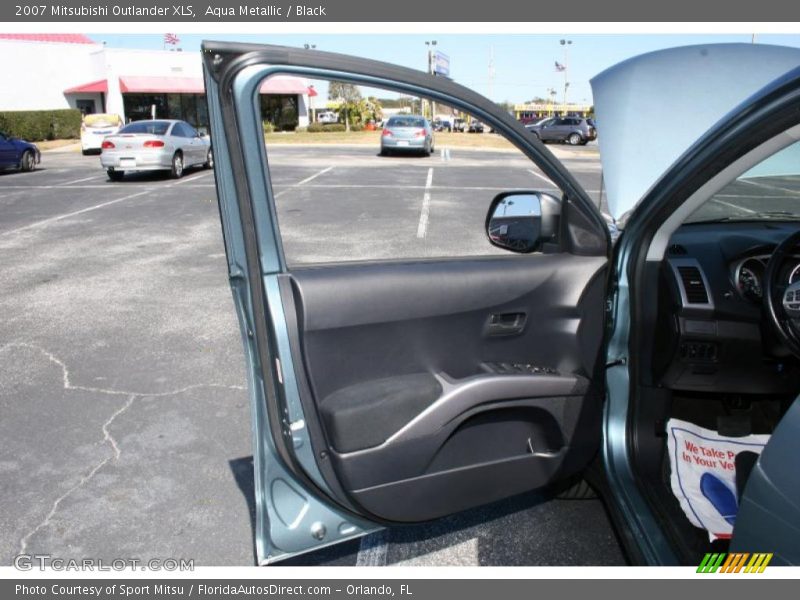 Aqua Metallic / Black 2007 Mitsubishi Outlander XLS