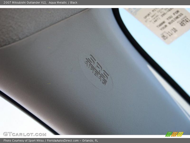 Aqua Metallic / Black 2007 Mitsubishi Outlander XLS