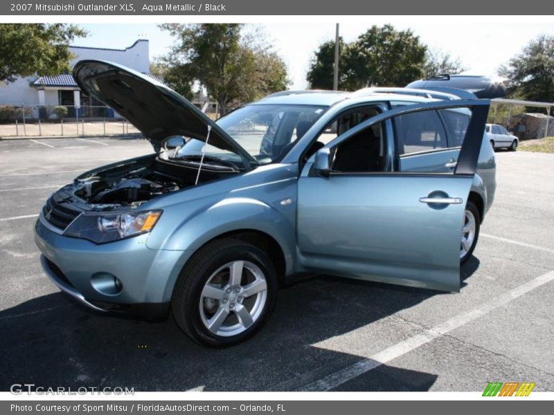 Aqua Metallic / Black 2007 Mitsubishi Outlander XLS