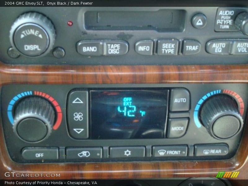 Onyx Black / Dark Pewter 2004 GMC Envoy SLT