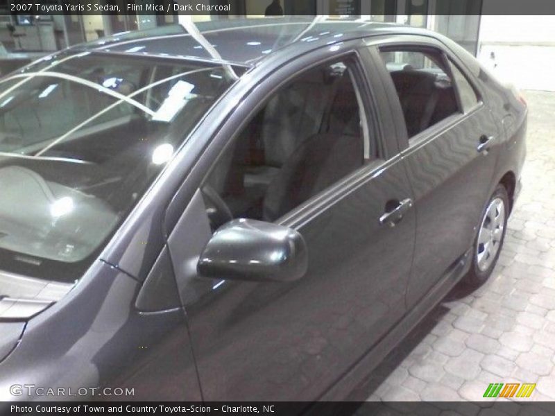 Flint Mica / Dark Charcoal 2007 Toyota Yaris S Sedan