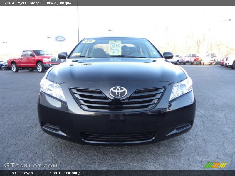 Black / Bisque 2009 Toyota Camry LE