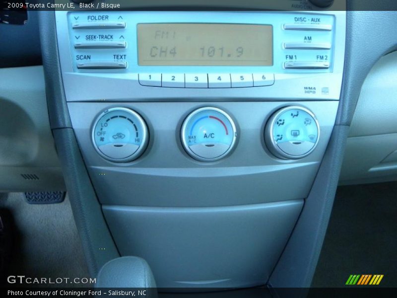 Black / Bisque 2009 Toyota Camry LE
