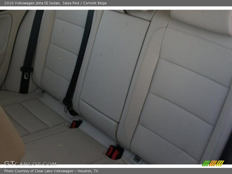 Salsa Red / Cornsilk Beige 2010 Volkswagen Jetta SE Sedan