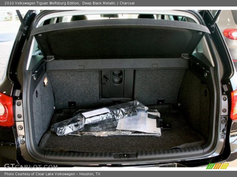Deep Black Metallic / Charcoal 2010 Volkswagen Tiguan Wolfsburg Edition