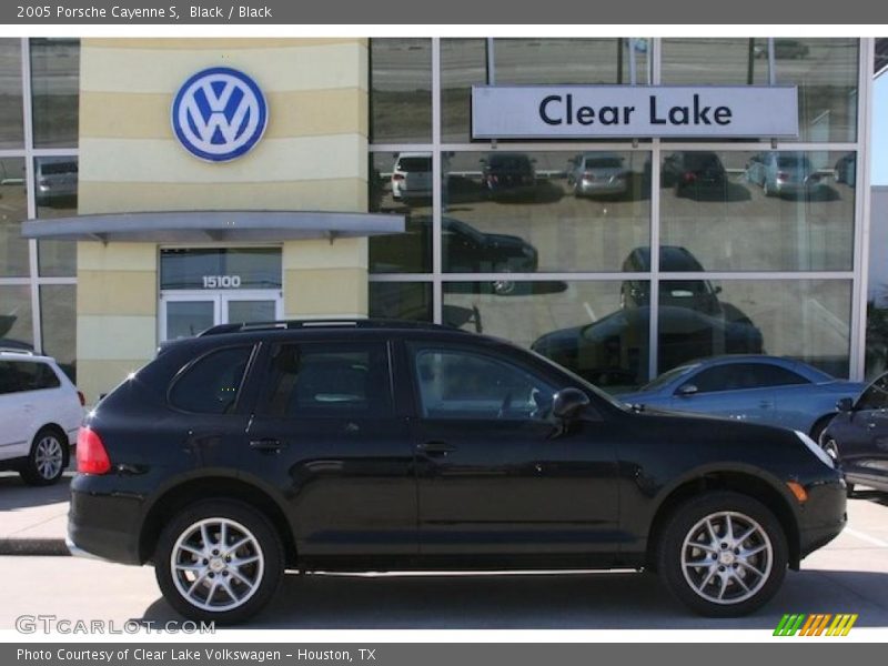 Black / Black 2005 Porsche Cayenne S