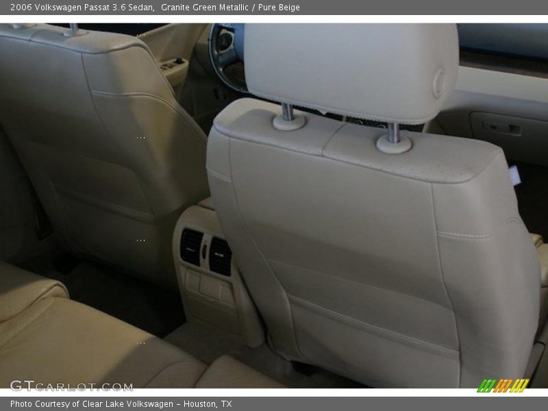Granite Green Metallic / Pure Beige 2006 Volkswagen Passat 3.6 Sedan