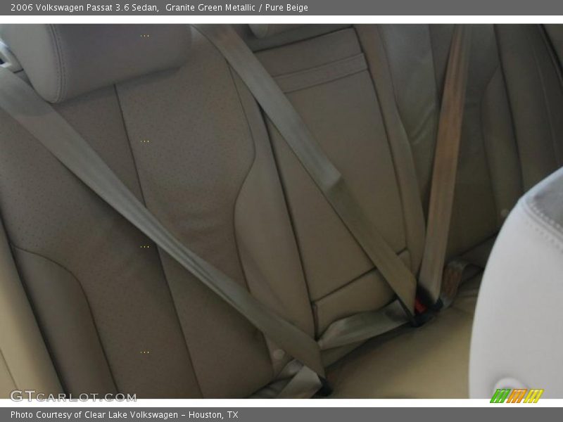 Granite Green Metallic / Pure Beige 2006 Volkswagen Passat 3.6 Sedan