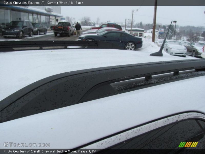 Summit White / Jet Black 2010 Chevrolet Equinox LT