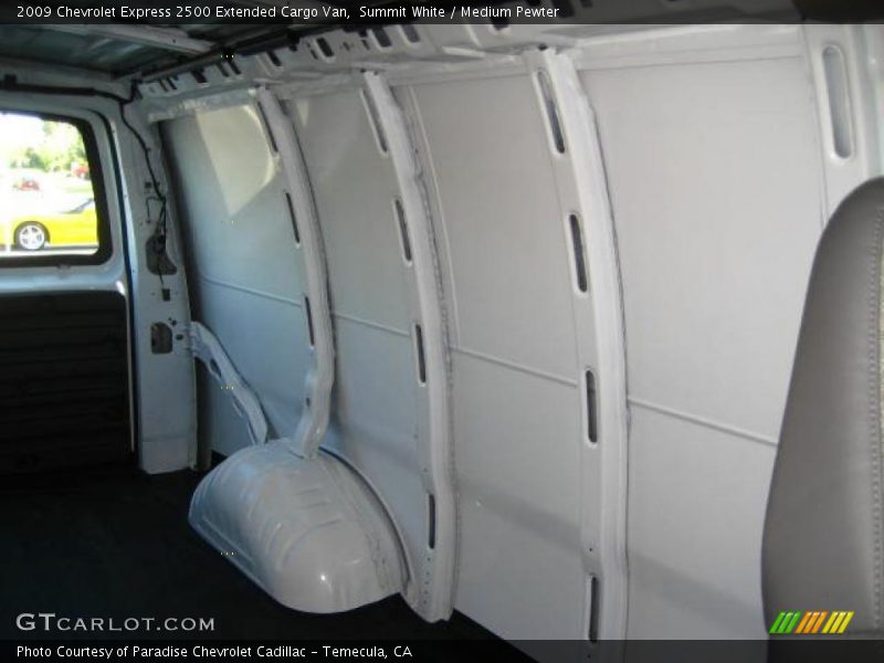 Summit White / Medium Pewter 2009 Chevrolet Express 2500 Extended Cargo Van