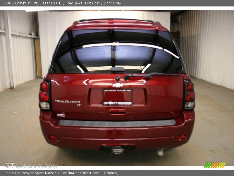 Red Jewel Tint Coat / Light Gray 2006 Chevrolet TrailBlazer EXT LT