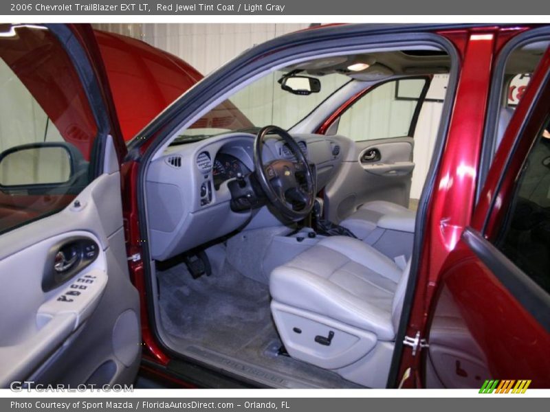 Red Jewel Tint Coat / Light Gray 2006 Chevrolet TrailBlazer EXT LT
