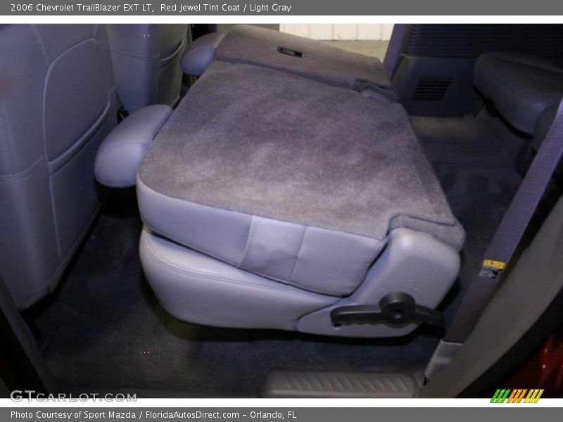 Red Jewel Tint Coat / Light Gray 2006 Chevrolet TrailBlazer EXT LT