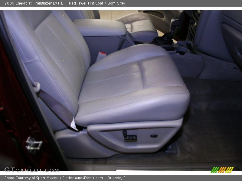 Red Jewel Tint Coat / Light Gray 2006 Chevrolet TrailBlazer EXT LT