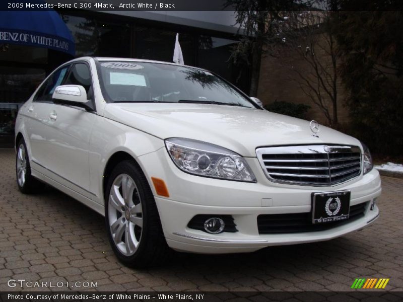 Arctic White / Black 2009 Mercedes-Benz C 300 4Matic