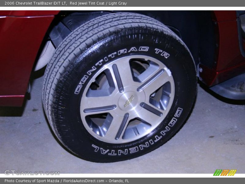 Red Jewel Tint Coat / Light Gray 2006 Chevrolet TrailBlazer EXT LT