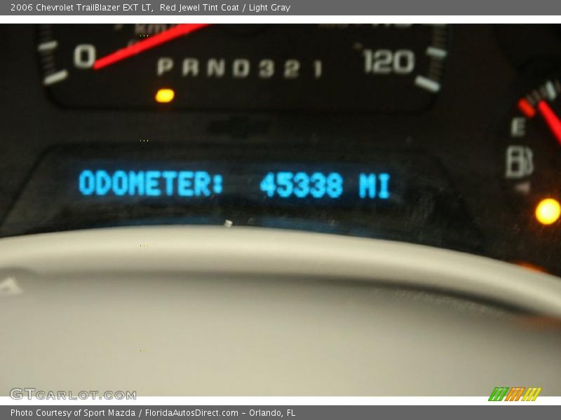 Red Jewel Tint Coat / Light Gray 2006 Chevrolet TrailBlazer EXT LT
