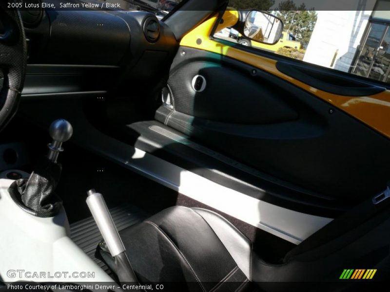 Saffron Yellow / Black 2005 Lotus Elise