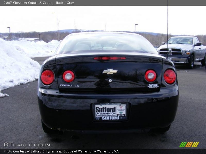 Black / Gray 2007 Chevrolet Cobalt LS Coupe