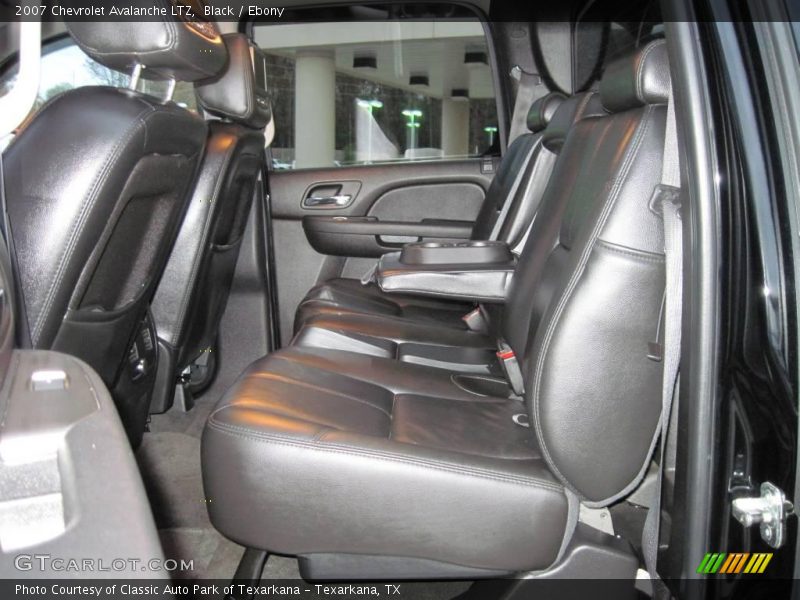 Black / Ebony 2007 Chevrolet Avalanche LTZ
