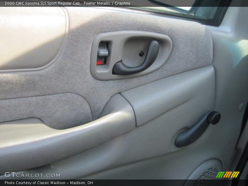 Pewter Metallic / Graphite 2000 GMC Sonoma SLS Sport Regular Cab