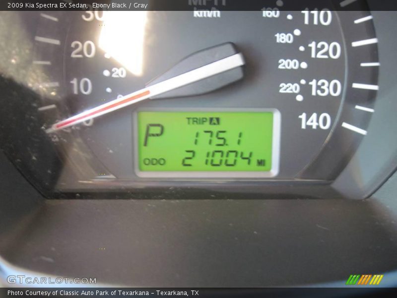 Ebony Black / Gray 2009 Kia Spectra EX Sedan