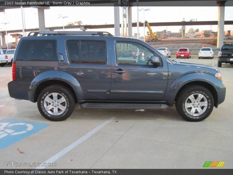 Storm Gray / Graphite 2007 Nissan Pathfinder LE