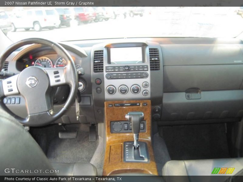 Storm Gray / Graphite 2007 Nissan Pathfinder LE