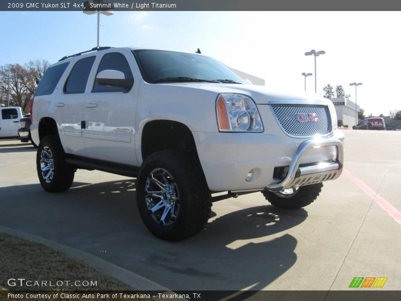 Summit White / Light Titanium 2009 GMC Yukon SLT 4x4
