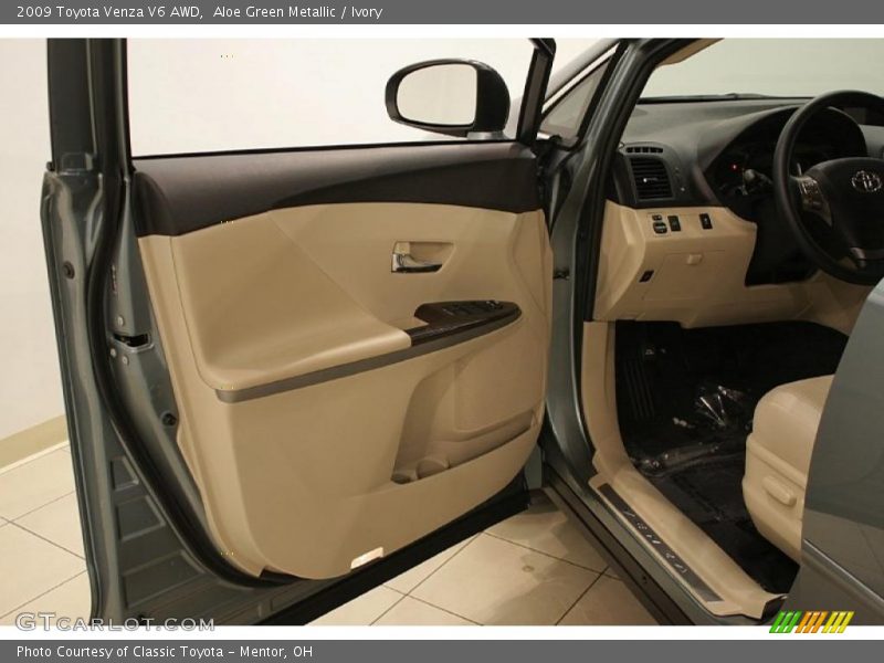 Aloe Green Metallic / Ivory 2009 Toyota Venza V6 AWD