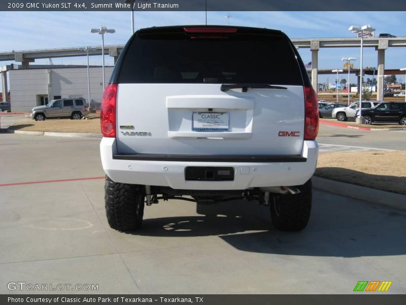 Summit White / Light Titanium 2009 GMC Yukon SLT 4x4