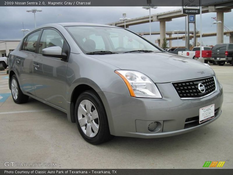 Magnetic Gray / Charcoal 2009 Nissan Sentra 2.0