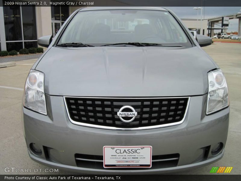 Magnetic Gray / Charcoal 2009 Nissan Sentra 2.0
