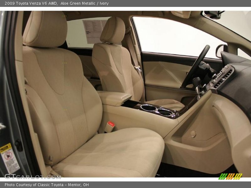 Aloe Green Metallic / Ivory 2009 Toyota Venza V6 AWD