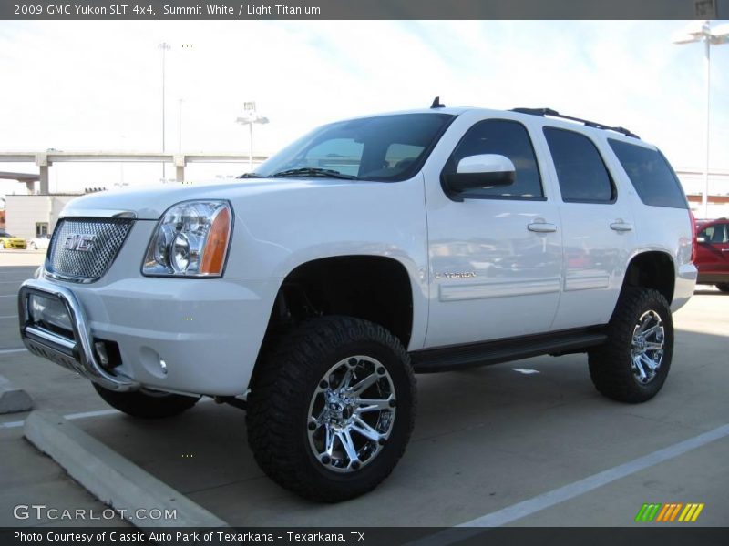 Summit White / Light Titanium 2009 GMC Yukon SLT 4x4