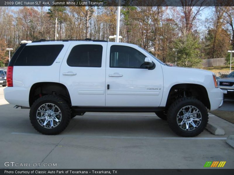 Summit White / Light Titanium 2009 GMC Yukon SLT 4x4