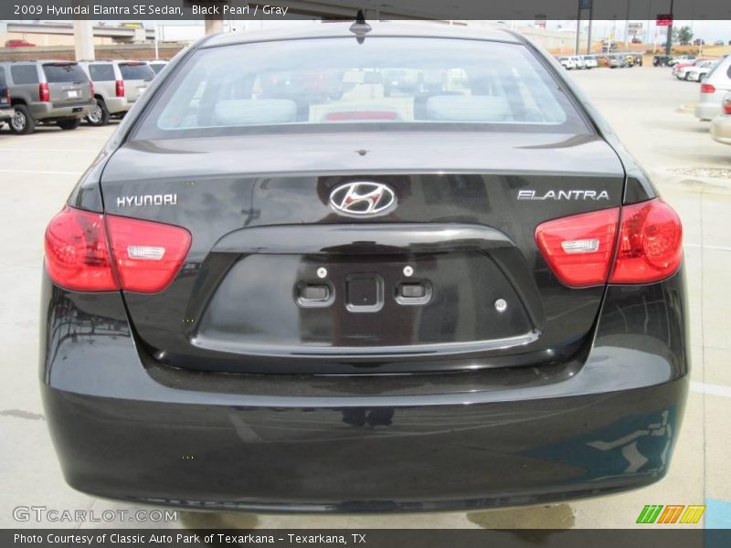 Black Pearl / Gray 2009 Hyundai Elantra SE Sedan