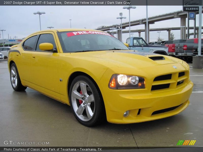 Detonator Yellow Clearcoat / Dark Slate Gray 2007 Dodge Charger SRT-8 Super Bee