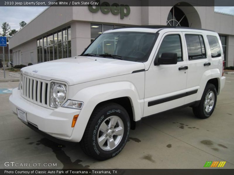 Stone White / Dark Slate Gray 2010 Jeep Liberty Sport