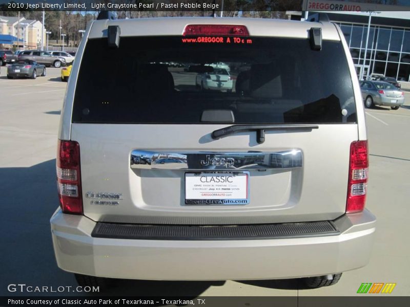 Light Graystone Pearl / Pastel Pebble Beige 2010 Jeep Liberty Limited