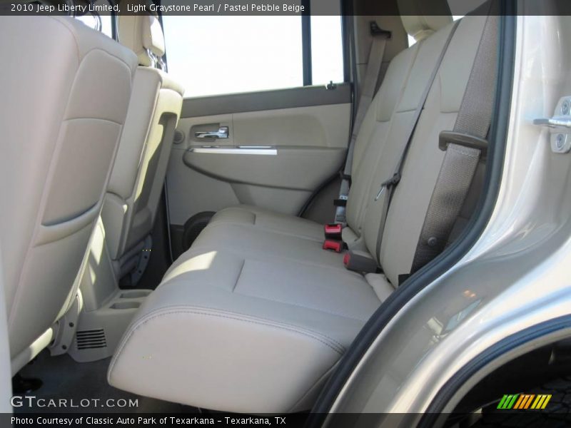 Light Graystone Pearl / Pastel Pebble Beige 2010 Jeep Liberty Limited